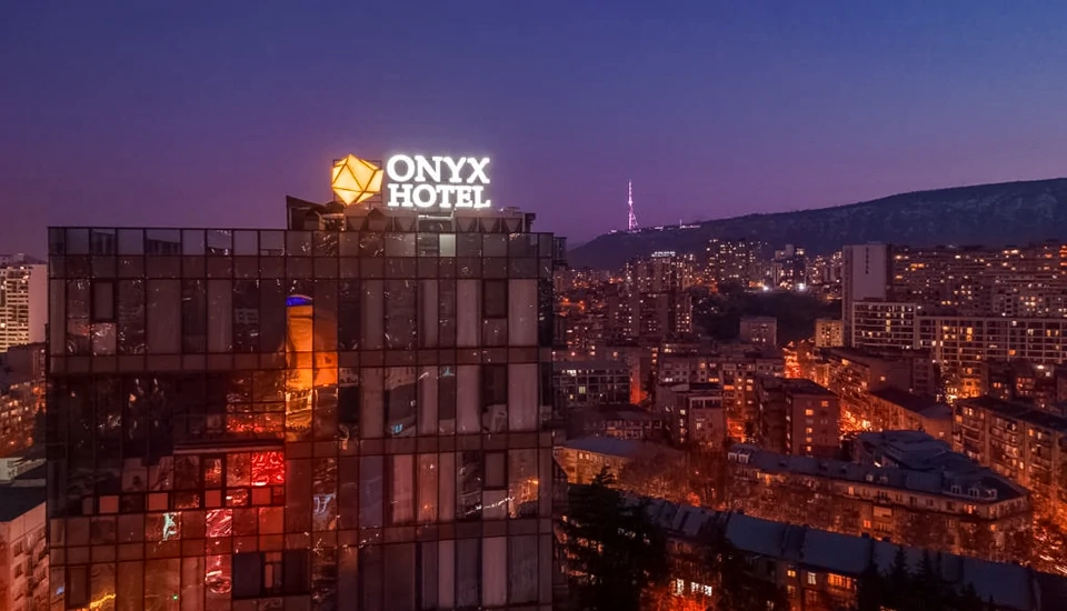 هتل اونیکس تفلیس